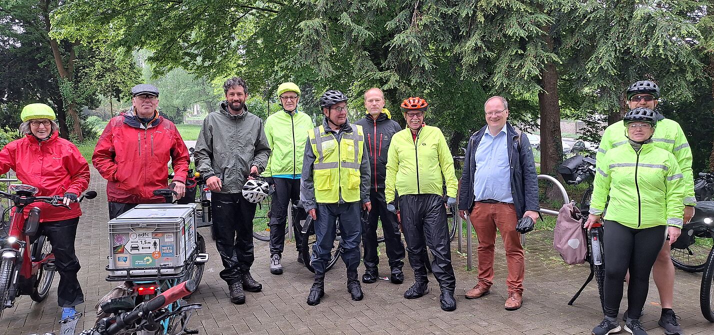 Start am Holschentor mit Olaf Schade Start am Holschentor mit Olaf Schade