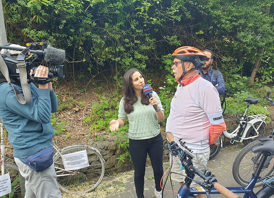 WDR Interview beim Ride of Silence in Essen WDR Interview beim Ride of Silence in Essen